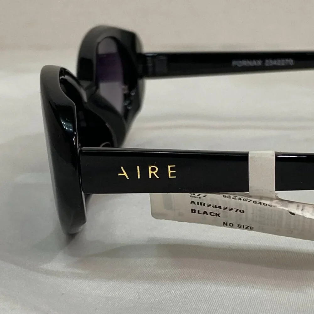AIRE Fornax Oval Black Frame Retro Gradient Lens Sunglasses Black One Size